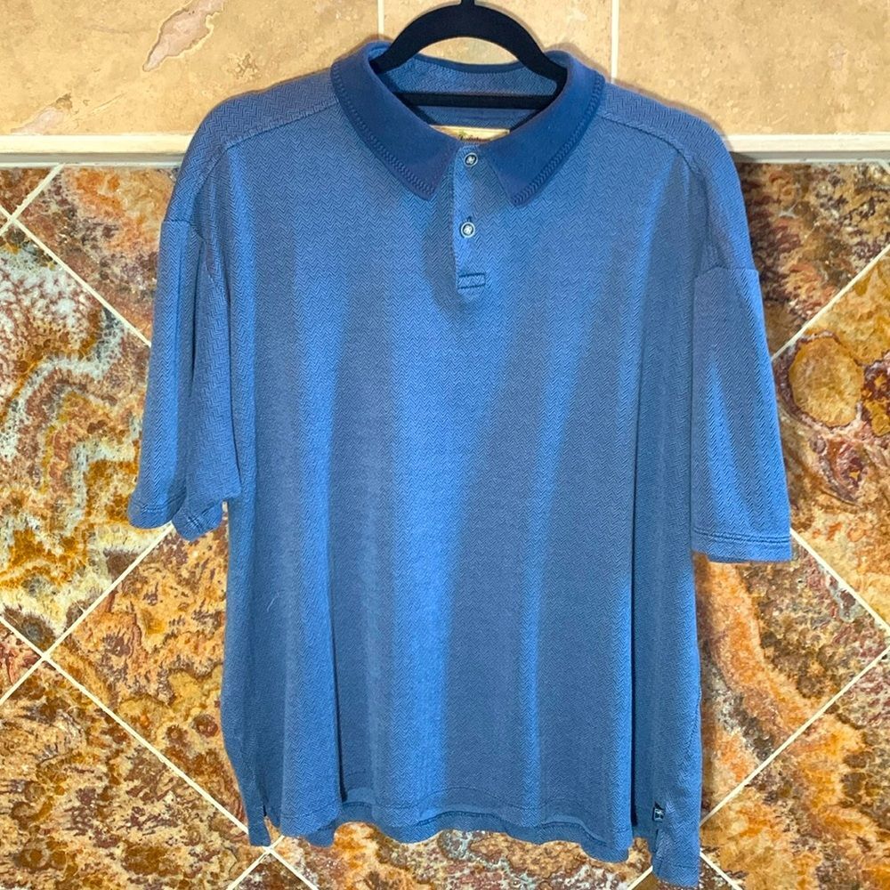 Vintage two-tone blue, Tommy Bahama, extra large silk and cotton textured polo